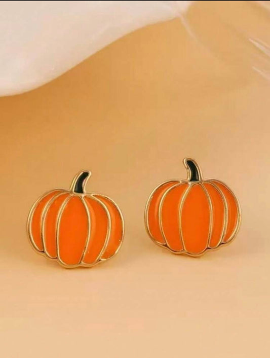 Pumpkin stud earrings